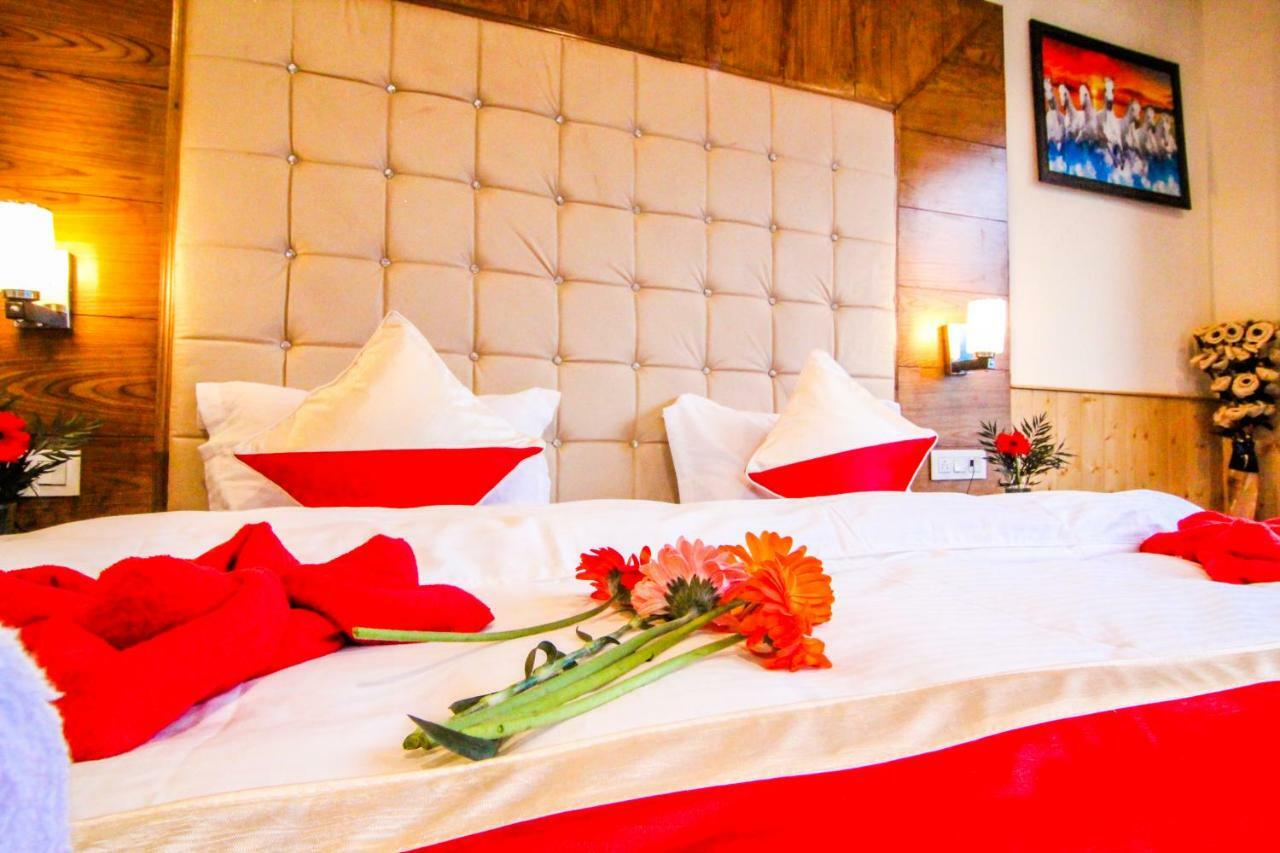 Highq Manali Hotel Eksteriør billede