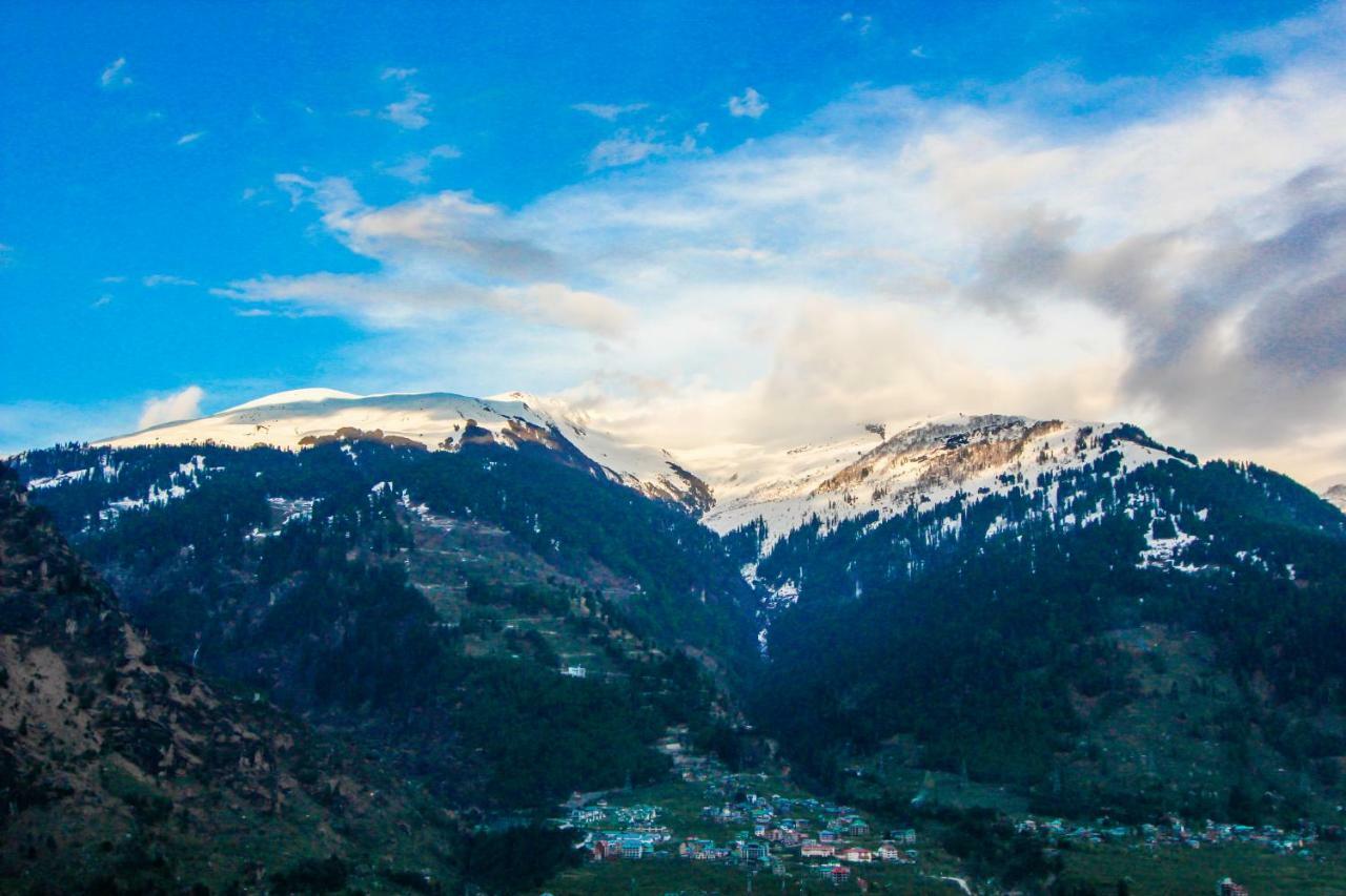 Highq Manali Hotel Eksteriør billede