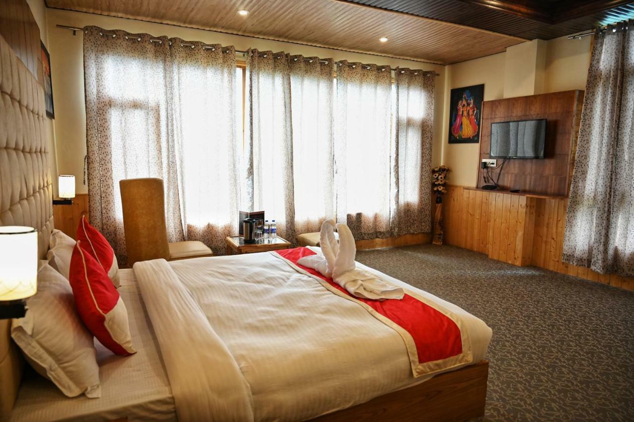 Highq Manali Hotel Eksteriør billede